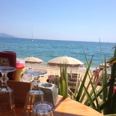 3 Pieces Avec Piscine, Terrasse Et Wifi - - Fr-1-251-561