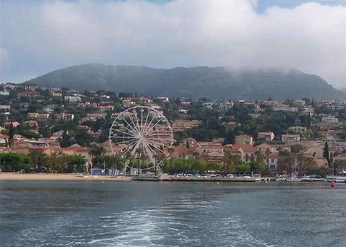 Apartment 3 Pieces Avec Piscine, Terrasse Et Wifi - - Fr-1-251-561